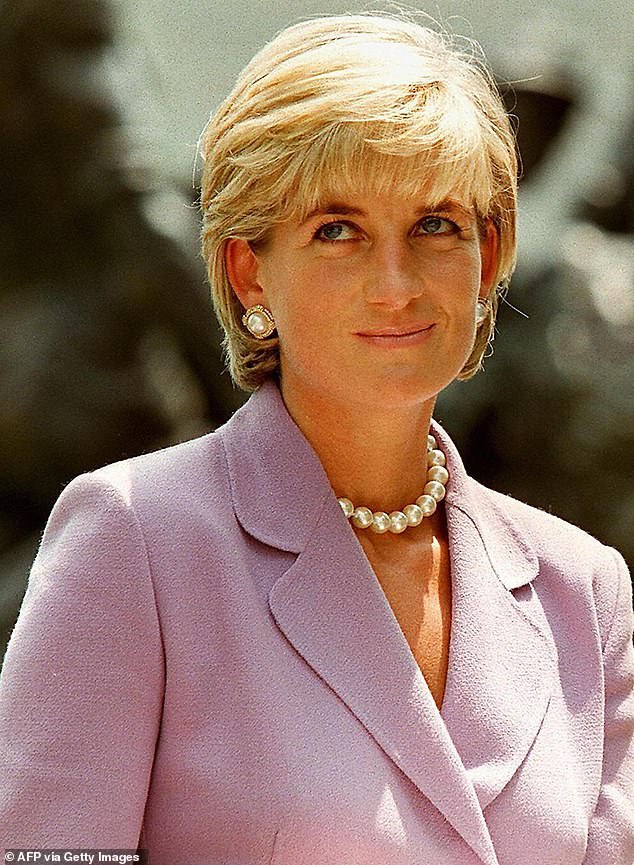 Im Bild: Prinzessin Diana im Juni 1997, nur zwei Monate bevor sie bei einem Autounfall in Paris auf tragische Weise ums Leben kam