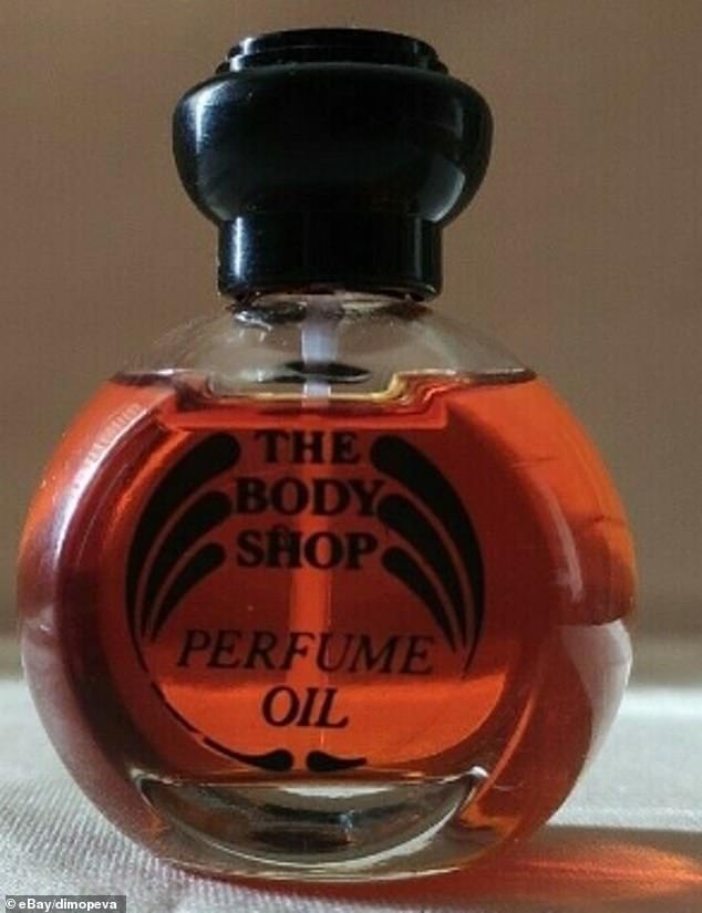 Ein Verkäufer in den USA hat ein „extrem seltenes Parfümöl“, das verwendet wurde, für unglaubliche 231 £ (290 $) gelistet.