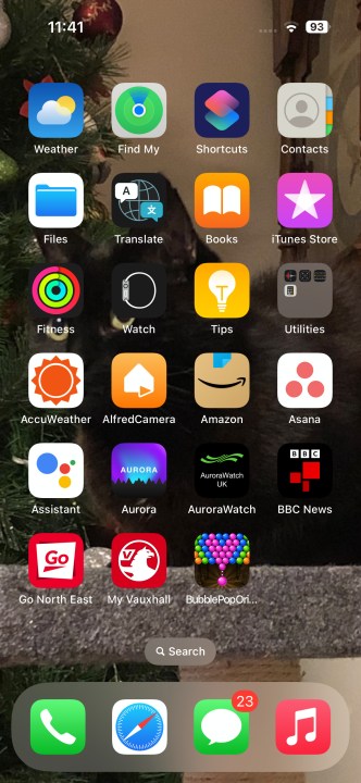 Der iPhone-Startbildschirm mit entfernter Channel 4-App.