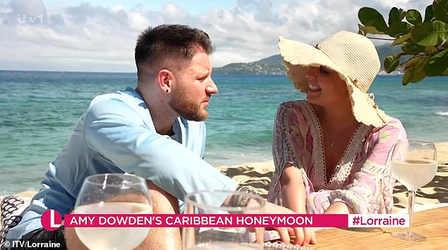 Am Dienstag erschien Amy auf Lorraine in einem zuvor aufgezeichneten Video von ihrer romantischen Reise mit Ben nach Grenada