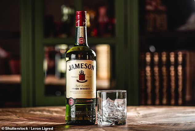 Jameson Whisky gehört zu den Marken von Pernod Ricard