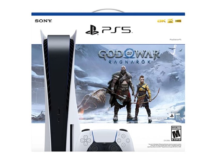 Das PlayStation 5 God of War Ragnarok Bundle auf weißem Hintergrund.