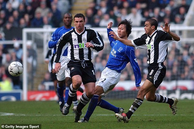 Li Tie hatte 2002/03 eine erfolgreiche erste Saison bei Everton, bevor er sich das Bein brach