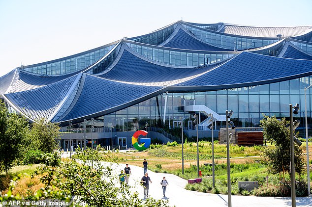 Der Google Bay View-Campus in Califronai wurde von dem berühmten Architekten entworfen, der den BT Tower und das dänische Studio BI neu gestalten sollte, und ist satte 1,1 Millionen Quadratmeter groß