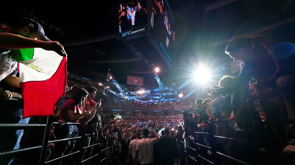 Gesamtansicht des UFC-Events in Mexiko-Stadt