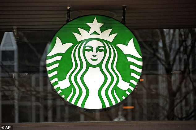 Das berühmte grün-weiße Logo von Starbucks zeigt eine Sirene aus der griechischen Mythologie