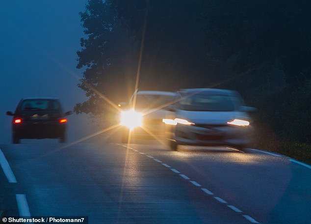 Half (52%) of 12,100 AA members polled said they struggle to see when driving due to the glare from motorists following behind and their headlight glare reflecting in their rear-view mirror at night