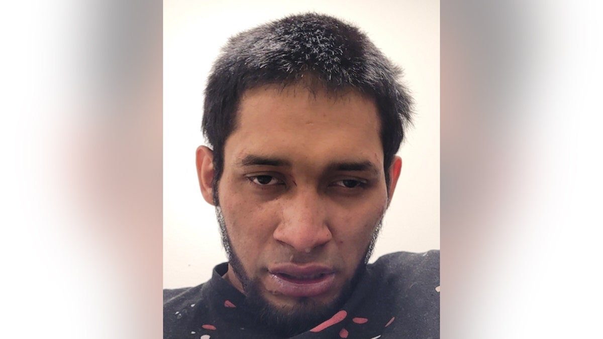 Fahndungsfoto von Nilson Granados-Trejo, 25, wurde im Zusammenhang mit der Ermordung eines zweijährigen Kindes festgenommen.
