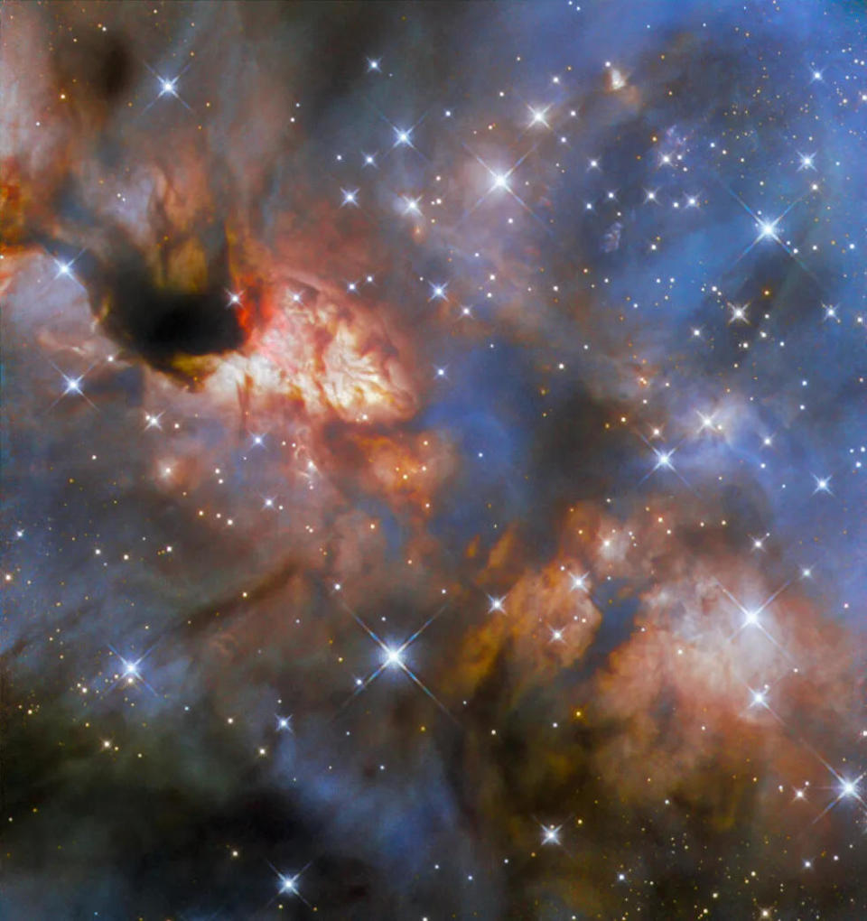 Dieses Bild vom NASA/ESA-Weltraumteleskop Hubble zeigt eine relativ nahegelegene Sternentstehungsregion namens IRAS 16562-3959.  / Bildnachweis: ESA/Hubble & NASA, R. Fedriani, J. Tan