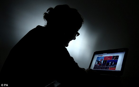 Cyberkriminelle nutzen E-Mails, um den Opfern persönliche Informationen zu entlocken, um Betrug zu begehen oder den Computer des Benutzers für schändliche Zwecke zu infizieren 