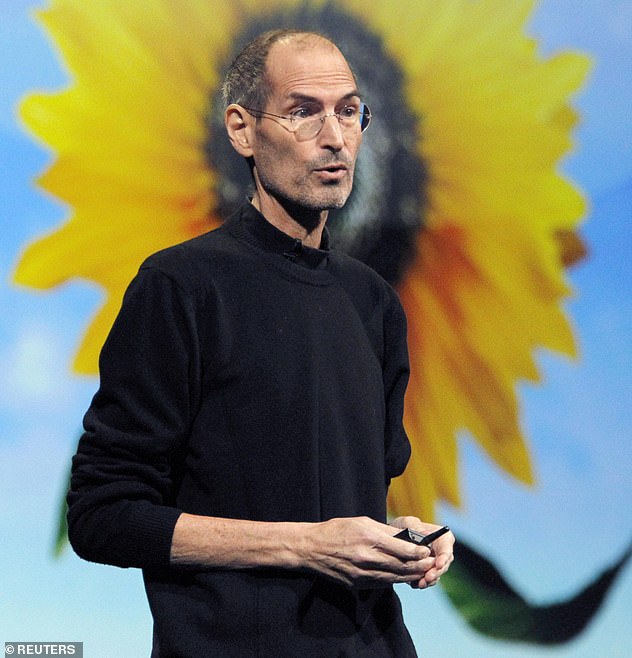 Der verstorbene Steve Jobs, Gründer von Apple, äußerte sich offen zu seinem LSD-Konsum.  Jobs sagte, es sei eines der wichtigsten Dinge, die er je getan habe.