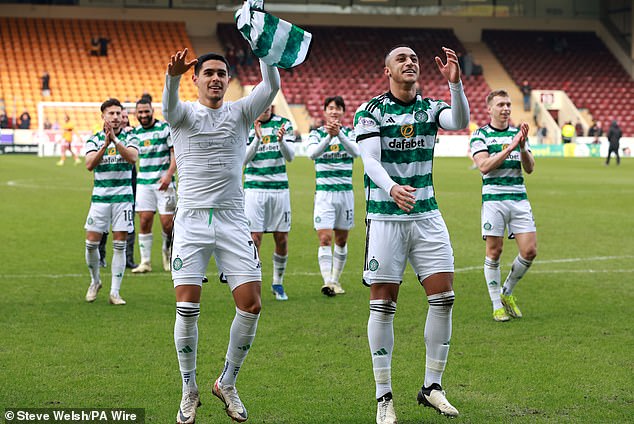Durch den Sieg von Celtic lagen sie zwei Punkte hinter Tabellenführer Rangers in der schottischen Premiership