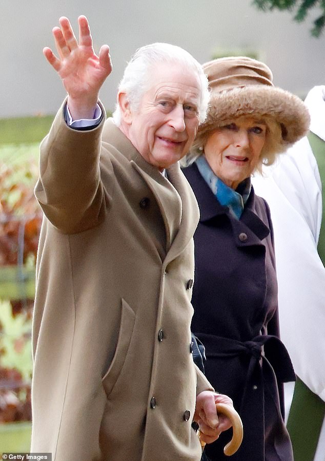 Königin Camilla ist die „Stärke und Stütze“ des Königs, so wie Prinz Philip es für die verstorbene Königin Elizabeth II. war, sagte ein Palastinsider