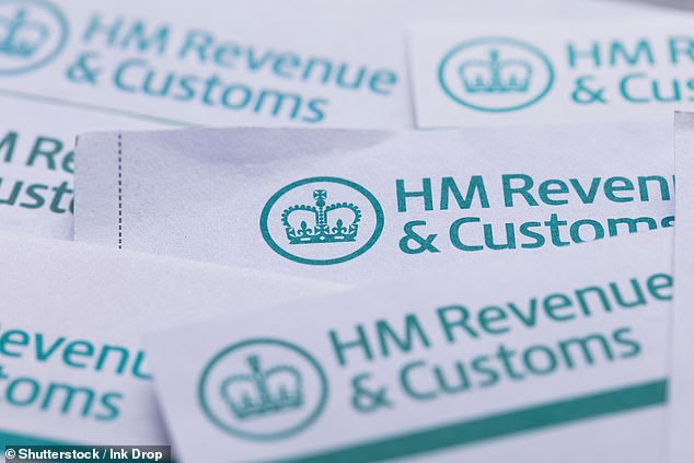 Unterdurchschnittlich: HM Revenue & Customs gab an, dass seine Telefon- und Postdienste weiterhin unterdurchschnittlich sind
