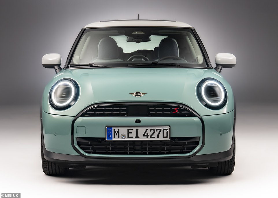 Last Mini with a combustion engine: BMW this week revealed its new fourth-generation Mini hatchback - the Cooper C and S. It will be the final newly-launched version to have petrol engines before the brand switches exclusively to EVs in 2030
