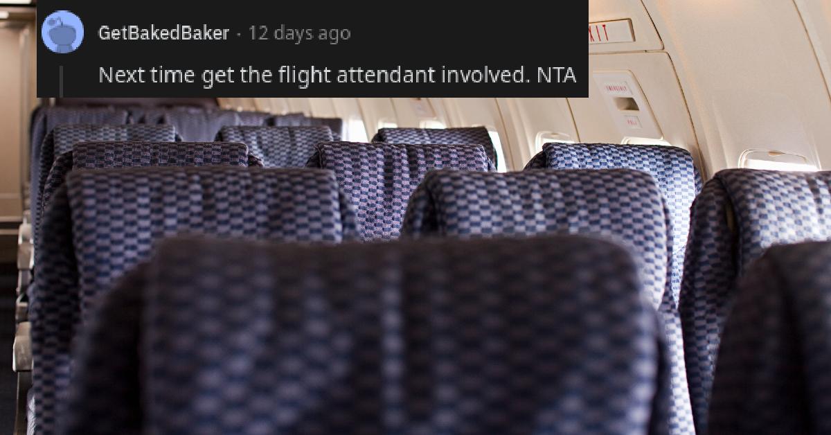 Passagier „spottet“ Flieger, weil er einen zusätzlichen Sitzplatz gekauft hat, um ihn leer zu lassen