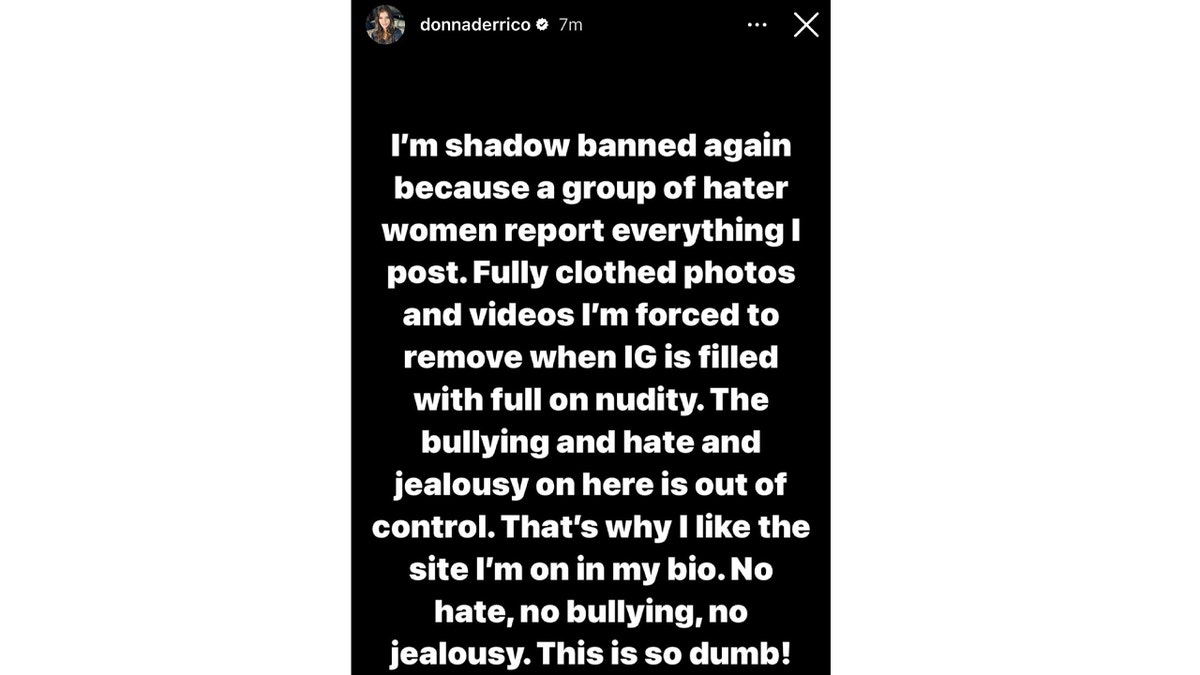Donna D'Errico behauptete, ihr Schatten sei auf Instagram verboten worden, wenn sie Frauen hasse
