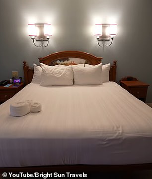 Er zahlte einen ermäßigten Preis von 249 US-Dollar pro Nacht für das Zimmer im Disney's Port Orleans Resort