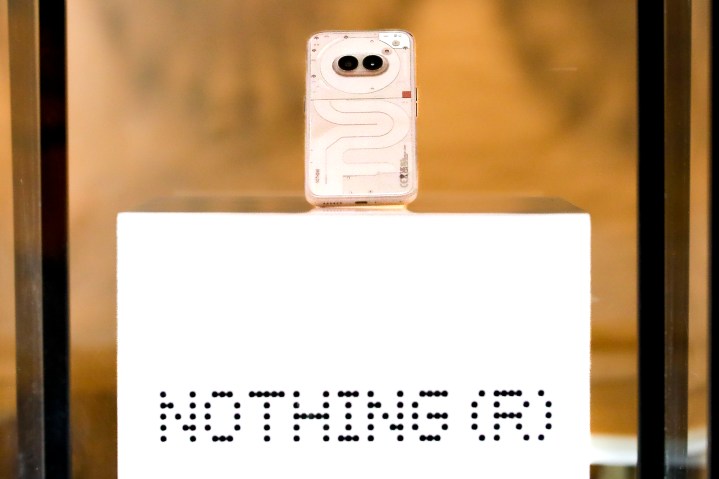 Das Design des Nothing Phone 2a wurde auf dem MWC 2024 persönlich vorgestellt.