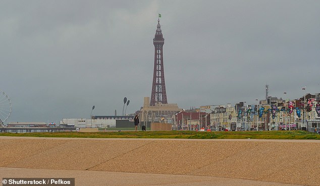 Blackpool liegt auf Platz 20 der Liste und verzeichnet durchschnittlich 73 mm Niederschlag pro Monat
