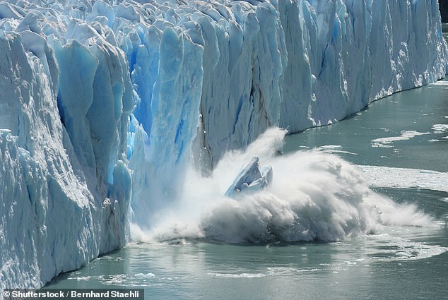Je mehr Meereis und Gletscher schmelzen, desto schneller heizt die Sonne die Ozeane auf, was zu mehr Hitzewellen und mehr Meereisschmelze führt – ein Teufelskreis