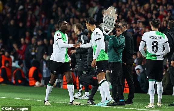 PRAGUE, CZECH REPUBLIC - MARCH 07: Ibrahima Konate of Liverpool is substituted off for teammate Virgil van Dijk during the UEFA Europa League 2023/24 round of 16 first leg match between AC Sparta Praha and Liverpool FC at Letna Stadium on March 07, 2024 in Prague, Czech Republic. (Photo by Alexander Hassenstein/Getty Images)