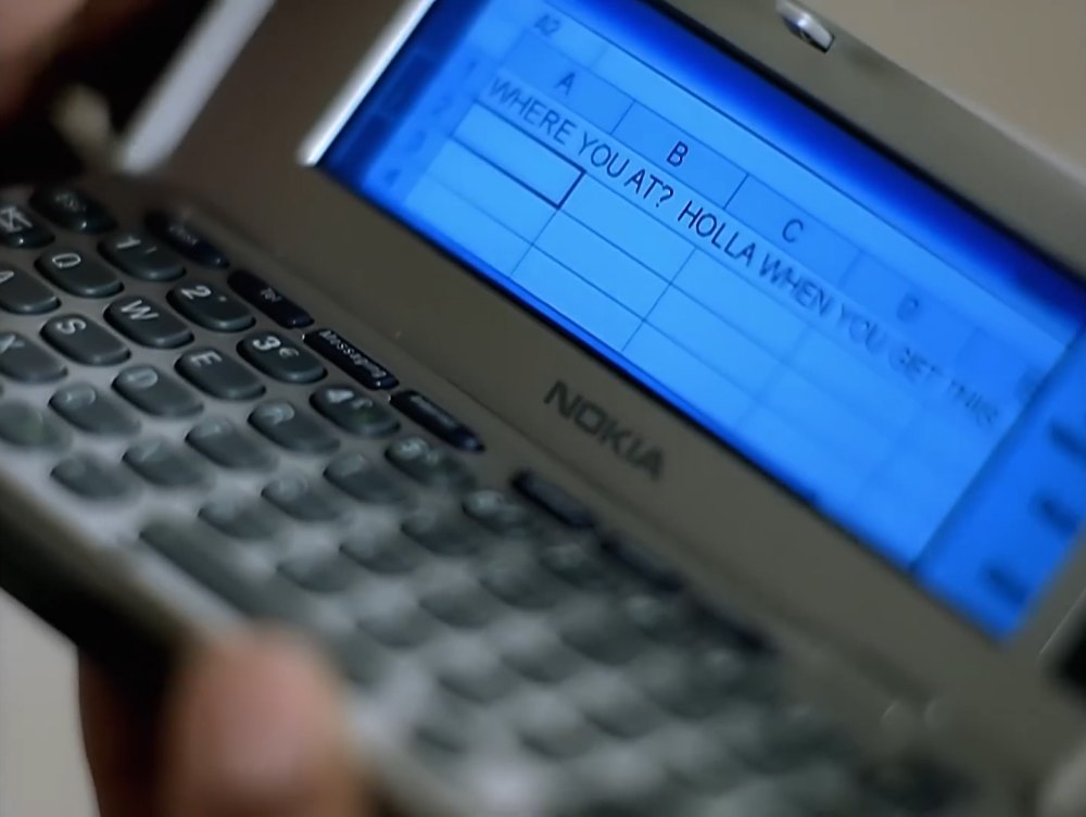 Kelly Rowland erinnert sich daran, Nelly eine SMS über Excel geschickt zu haben