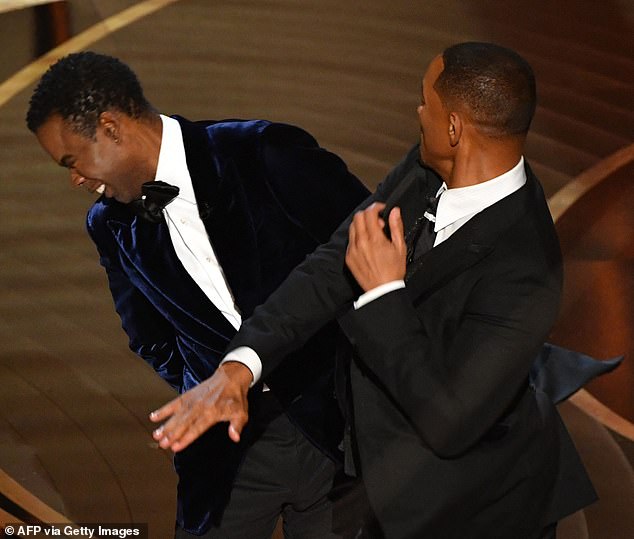 Ana bezog sich auf den berüchtigten Moment bei der Oscar-Verleihung 2022, als Will Smith Chris Rock eine Ohrfeige gab