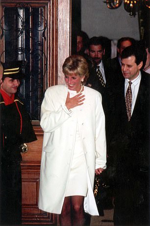 Königlicher Besucher: Prinzessin Diana verlässt 1996 das Hotel