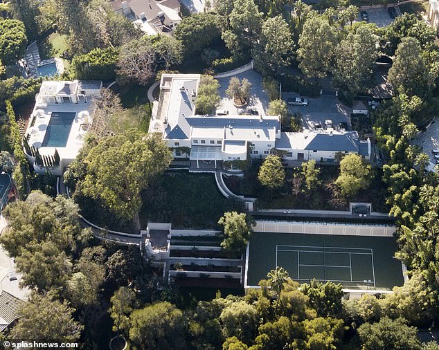 Das Paar flüchtet in Swifts 25 Millionen Dollar teures Anwesen in Beverly Hills – das Samuel Goldwyn Estate