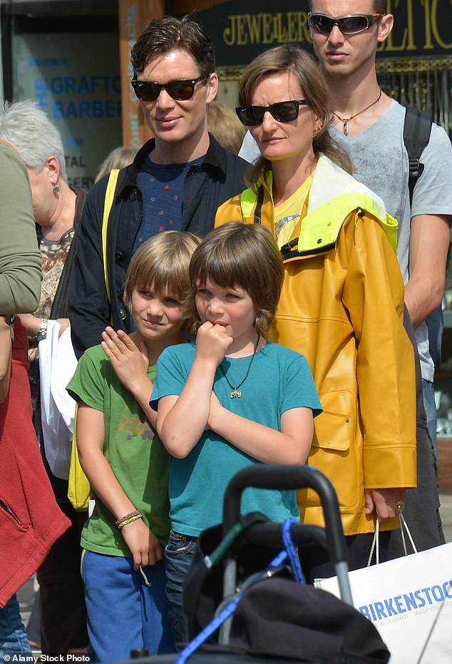 Cillian Murphy, Frau Yvonne und ihre Söhne Malachy und Aran in Dublin im August 2014