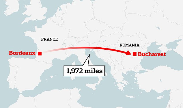Auf der Reise von West- nach Osteuropa fährt der Bus auf einer Gesamtstrecke von 1.972 Meilen (3.173 km) durch Teile Frankreichs, Italiens, Sloweniens und Ungarns