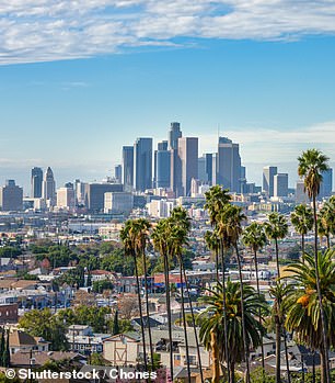 USA Tours bietet einen festen Service von Los Angeles (im Bild) im sonnigen Kalifornien nach San Salvador an