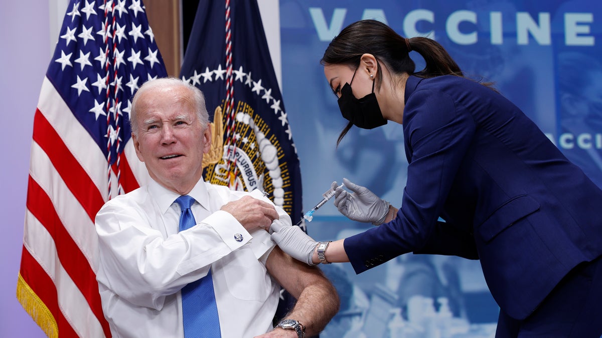 Joe Biden bekommt seine fünfte COVID-Impfung