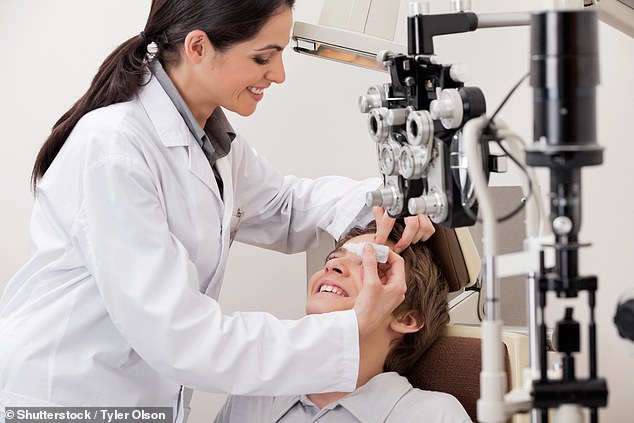 Ärzte behandeln zunehmend Jugendliche mit der schlechtesten Bewertung für Kurzsichtigkeit