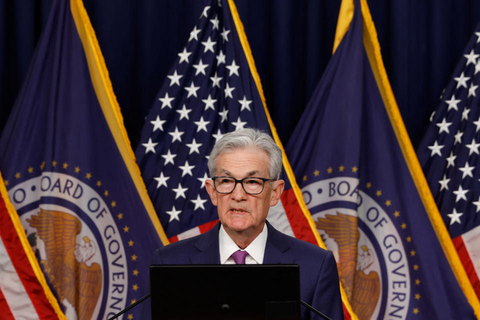 Der Vorsitzende der US-Notenbank Jerome Powell hält nach der Veröffentlichung der zinspolitischen Entscheidung der Fed am 31. Januar 2024 in Washington, USA, eine Pressekonferenz ab. REUTERS/Evelyn Hockstein