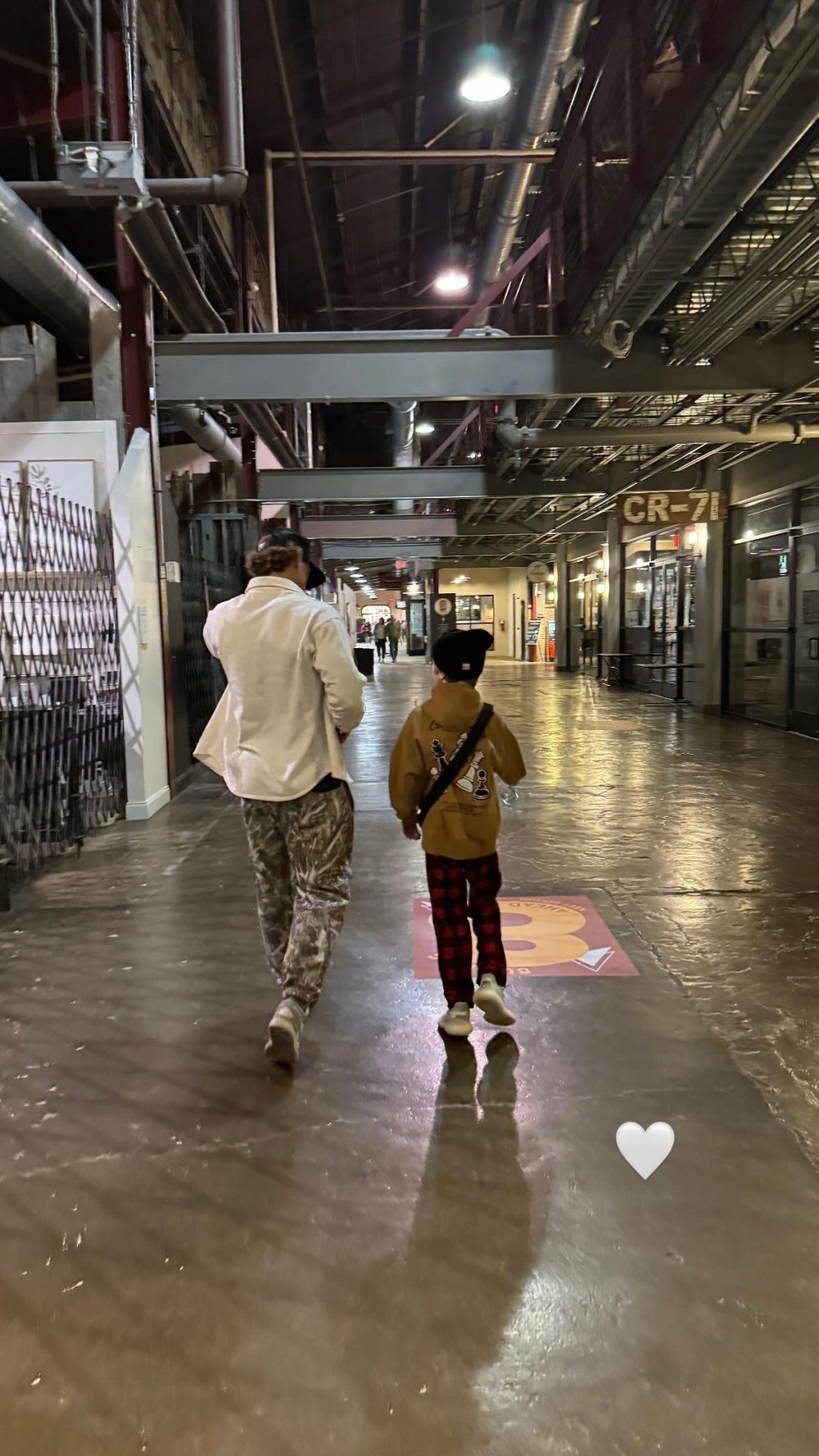 Kristin Cavallari teilt scheinbar ein Foto ihres Sohnes mit ihrem Freund Mark Estes