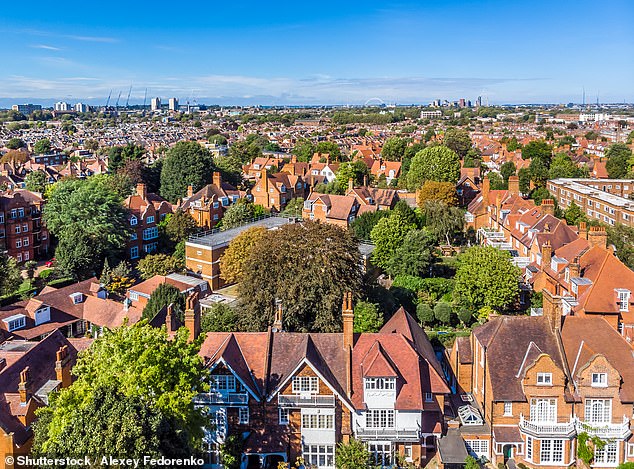In ganz Großbritannien stieg der typische Preis für ein Haus um 1,5 Prozent oder 5.279 £, sagte Rightmove