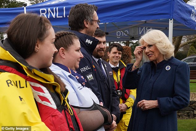 Her Majesty chatted with community groups and representatives from the RNLI and the Manx Bluetits swimming club