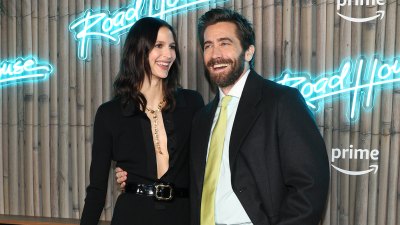 Jake Gyllenhaal hat mit seiner Freundin Jeanne Cadieu einen seltenen Auftritt auf dem roten Teppich