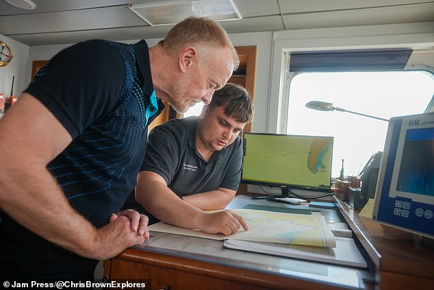 Während Point Nemo seit den 90er Jahren bekannt ist, sagen Meeresexperten, dass es möglich ist, dass noch nie jemand durch die genauen Koordinaten gesegelt ist