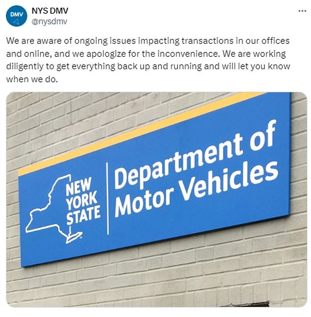 Obwohl keine Einzelheiten über den Ausfall bekannt gegeben wurden, nutzten einige DMVs die sozialen Medien, um die Öffentlichkeit über die Probleme zu informieren