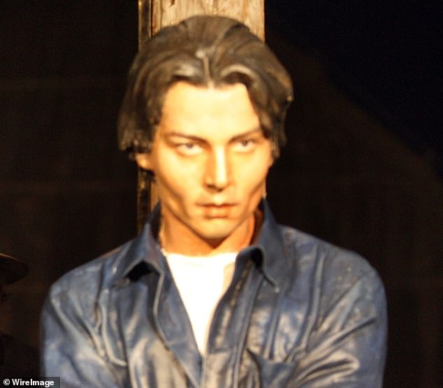 Smoulder: This is the statue of a very famous actor from back in the 90s