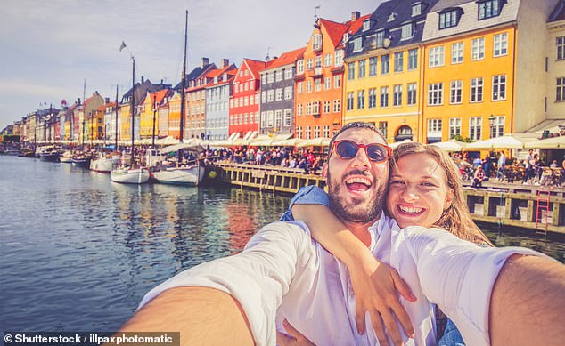 Deutschland und Dänemark sind beide für ihre offene und sachliche Herangehensweise beim Flirten bekannt.  Im Bild: Ein Paar in Kopenhagen