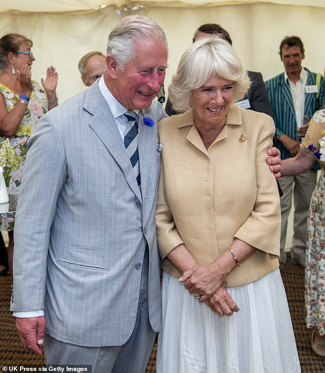 Die Krankheit ihrer Ehepartner bedeutet, dass Prinz William und Königin Camilla eine engere Bindung geknüpft haben, sagt Royal-Expertin Jennie Bond