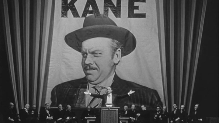 Charles Foster Kane hält eine Rede in Citizen Kane