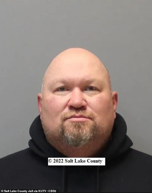 Brian Kenneth Urban, 51, bekannte sich in fünf Anklagepunkten schuldig, nachdem er seine 31-jährige behinderte Stieftochter Ashley Vigil vergewaltigt hatte