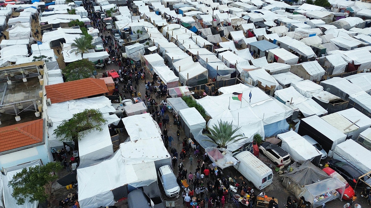 Zelte und provisorische Unterkünfte in Gaza