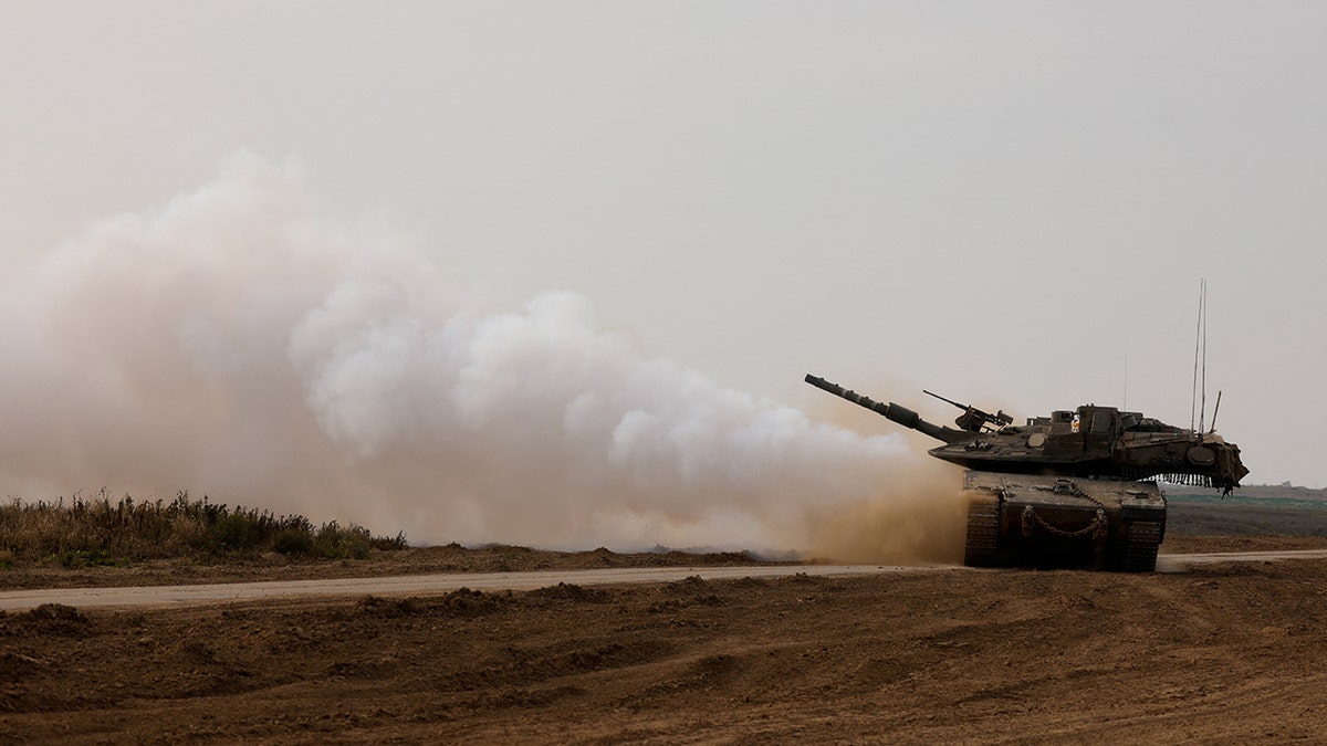 Ein israelischer Panzer im Süden Israels