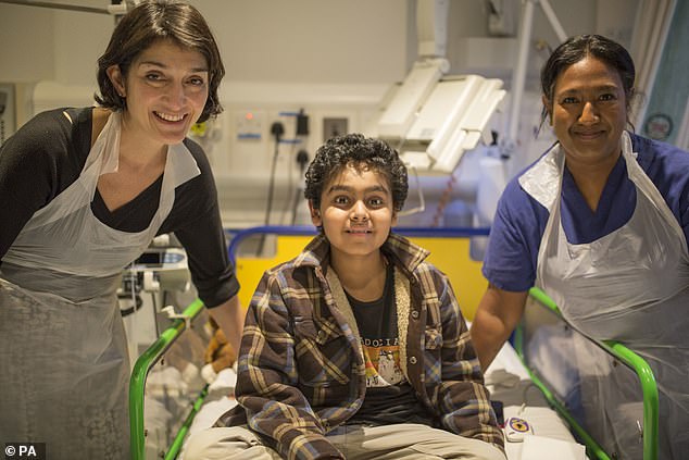 Yuvan Thakkar, 16, aus Watford (Mitte), war dank der CDF das erste Kind im Vereinigten Königreich, das von einer bahnbrechenden CAR-T-Therapie namens Kymriah profitierte